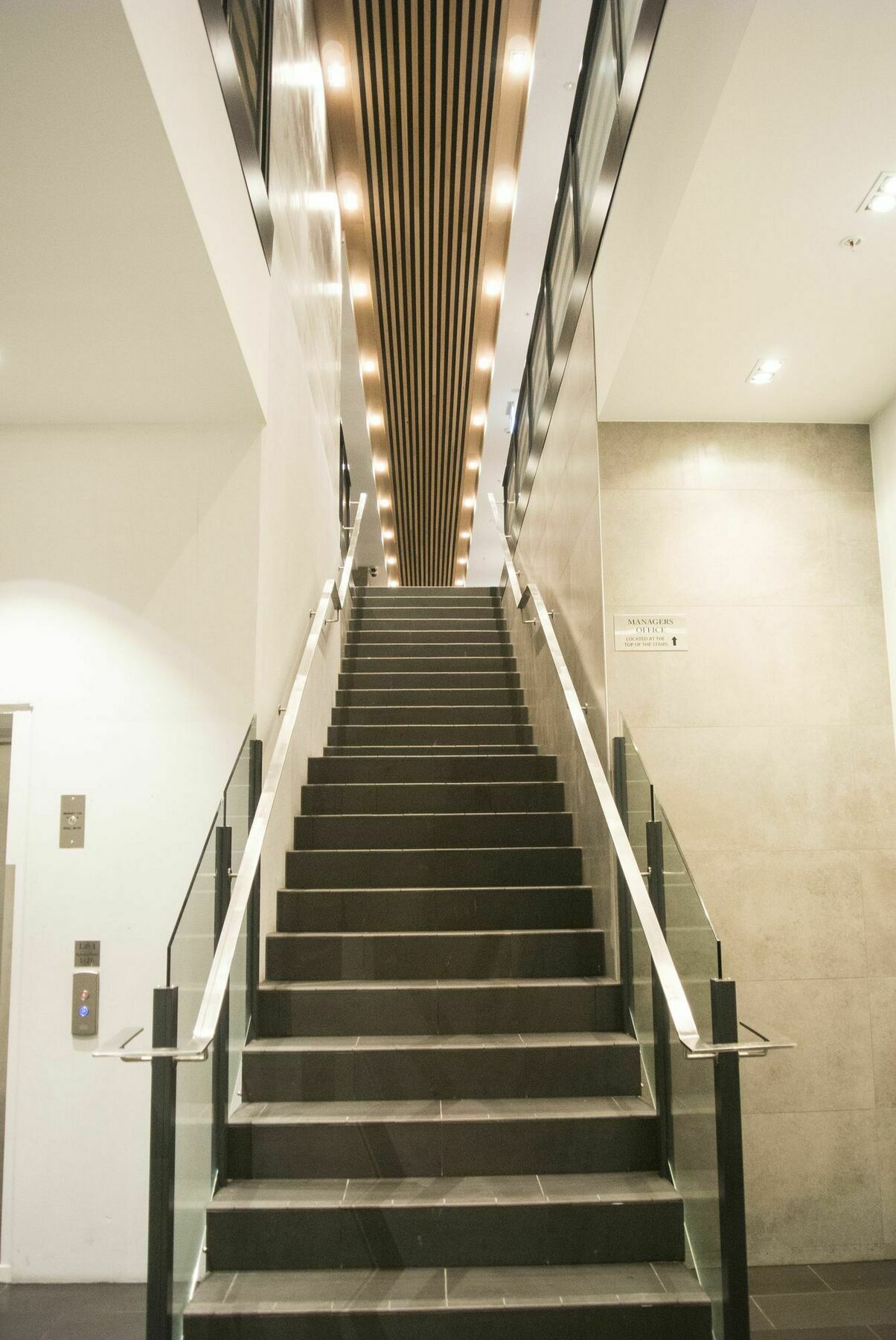 Brand New Apartment With Pool & Gym Auckland Esterno foto